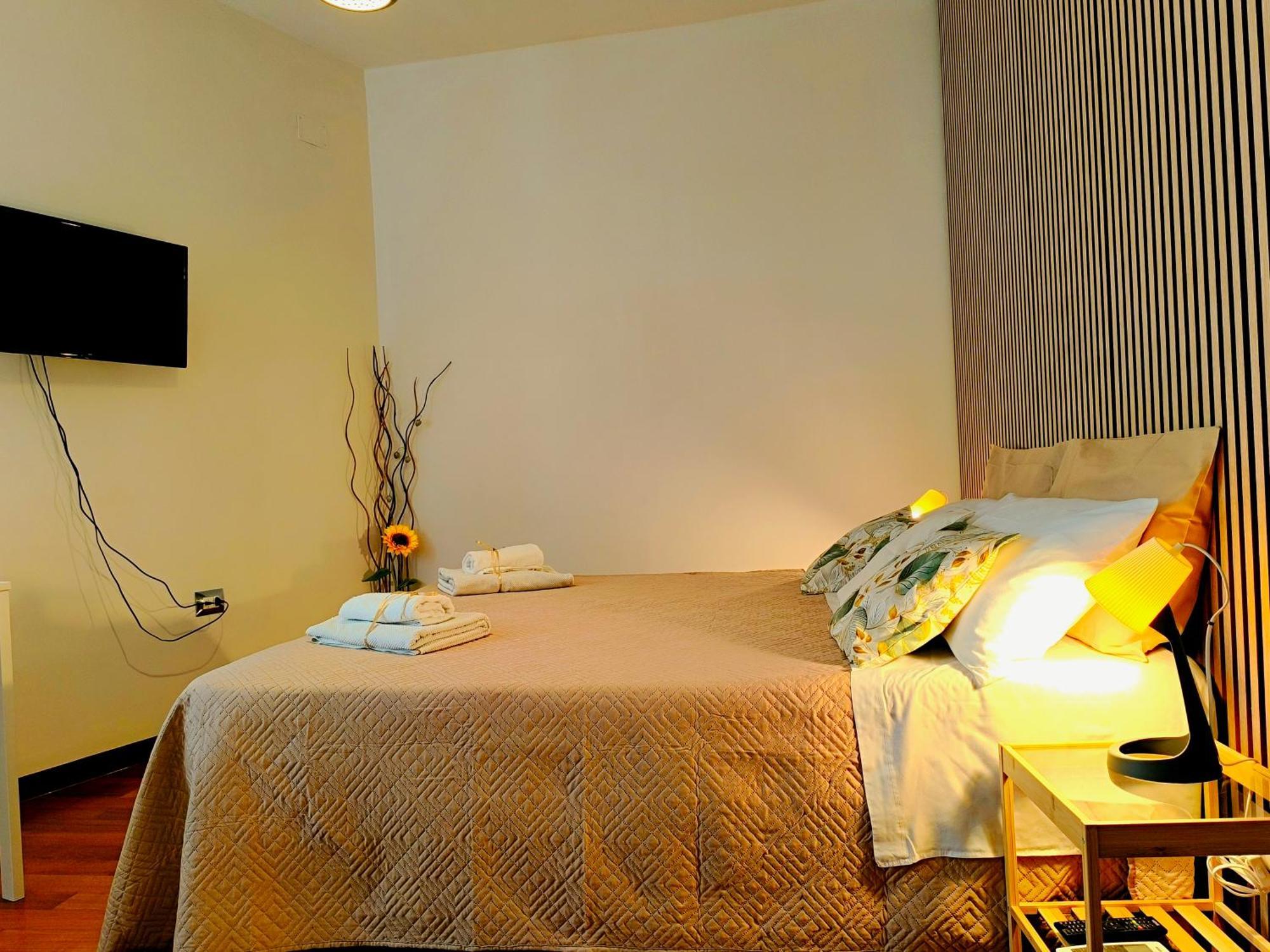 Le Dimore Di Magda Suite & Rooms โปลีญาโนอามาเร ภายนอก รูปภาพ