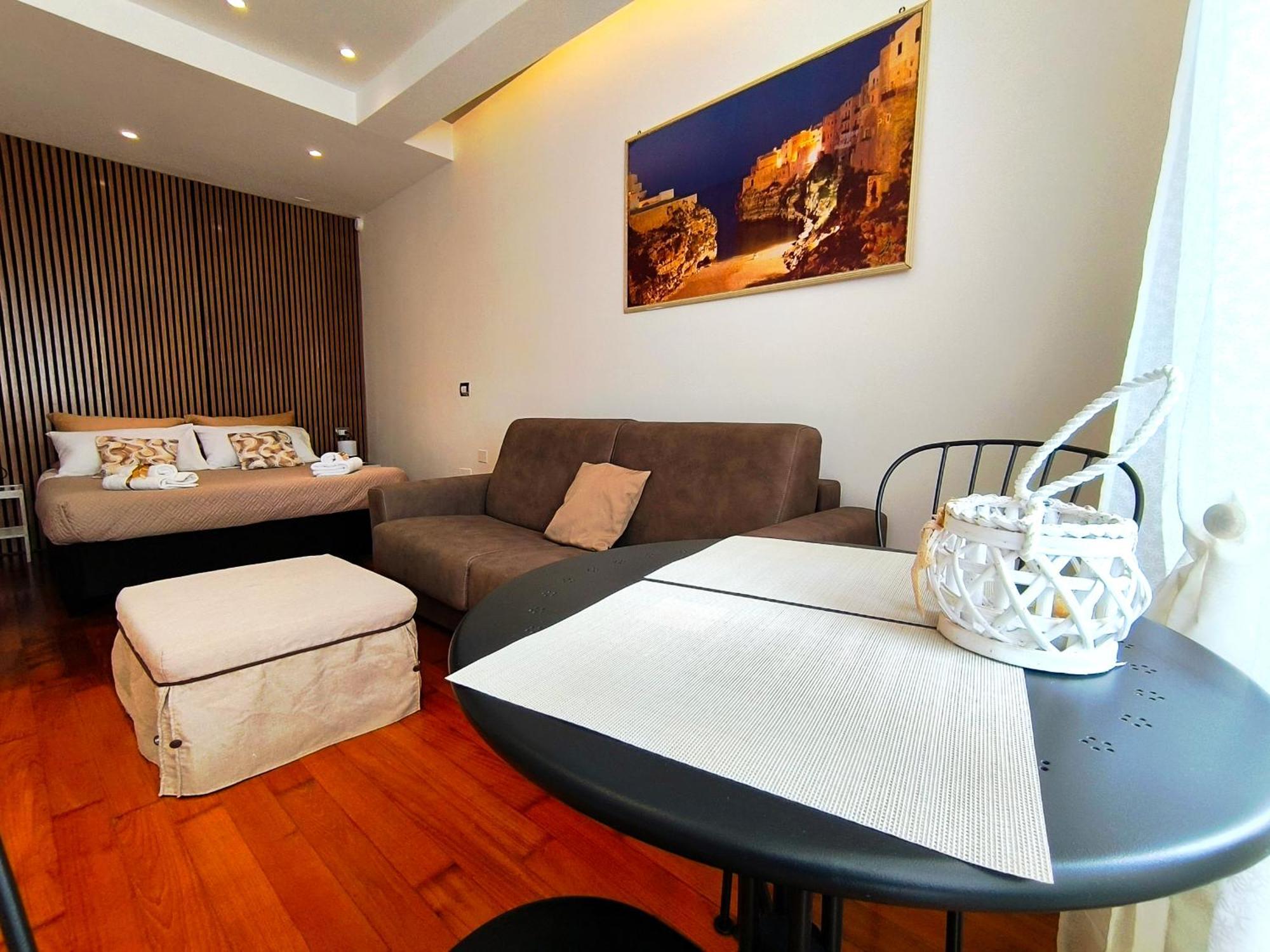 Le Dimore Di Magda Suite & Rooms โปลีญาโนอามาเร ภายนอก รูปภาพ