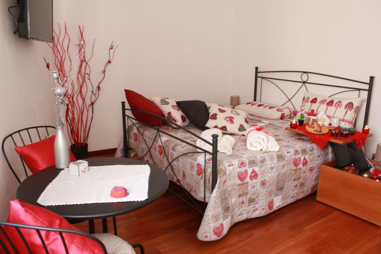Le Dimore Di Magda Suite & Rooms โปลีญาโนอามาเร ภายนอก รูปภาพ