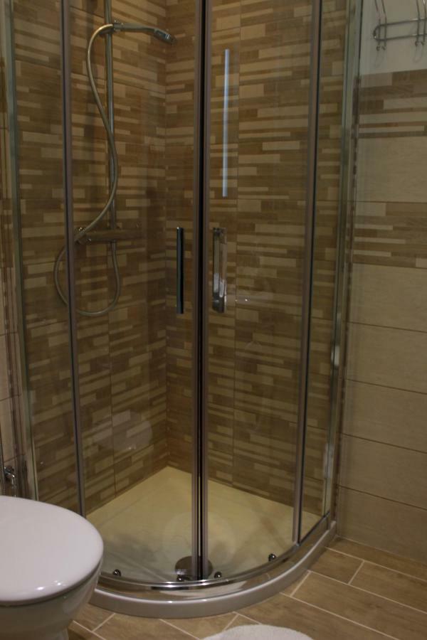 Le Dimore Di Magda Suite & Rooms โปลีญาโนอามาเร ภายนอก รูปภาพ