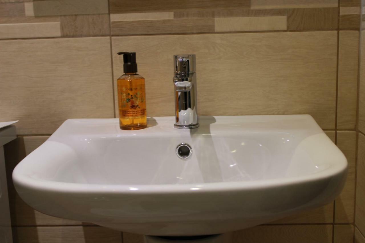 Le Dimore Di Magda Suite & Rooms โปลีญาโนอามาเร ภายนอก รูปภาพ